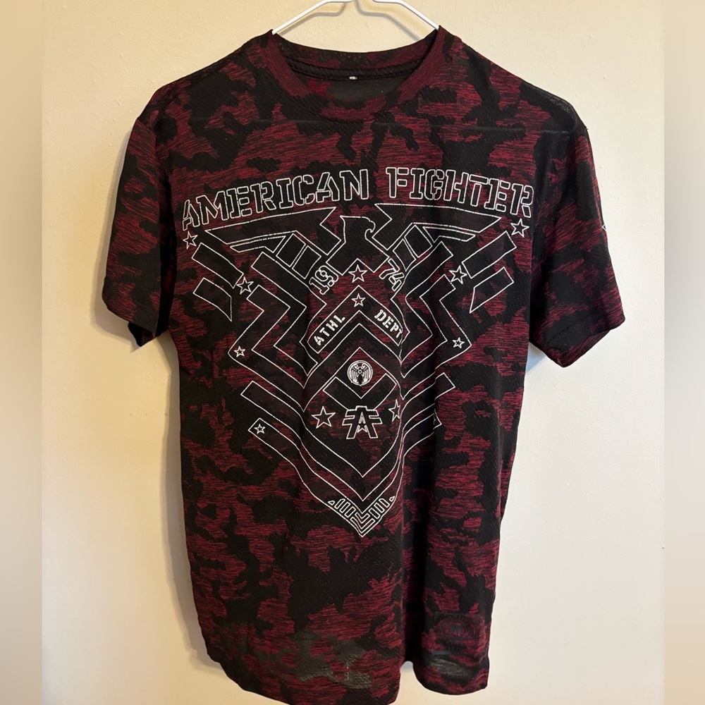 Buckle shirt